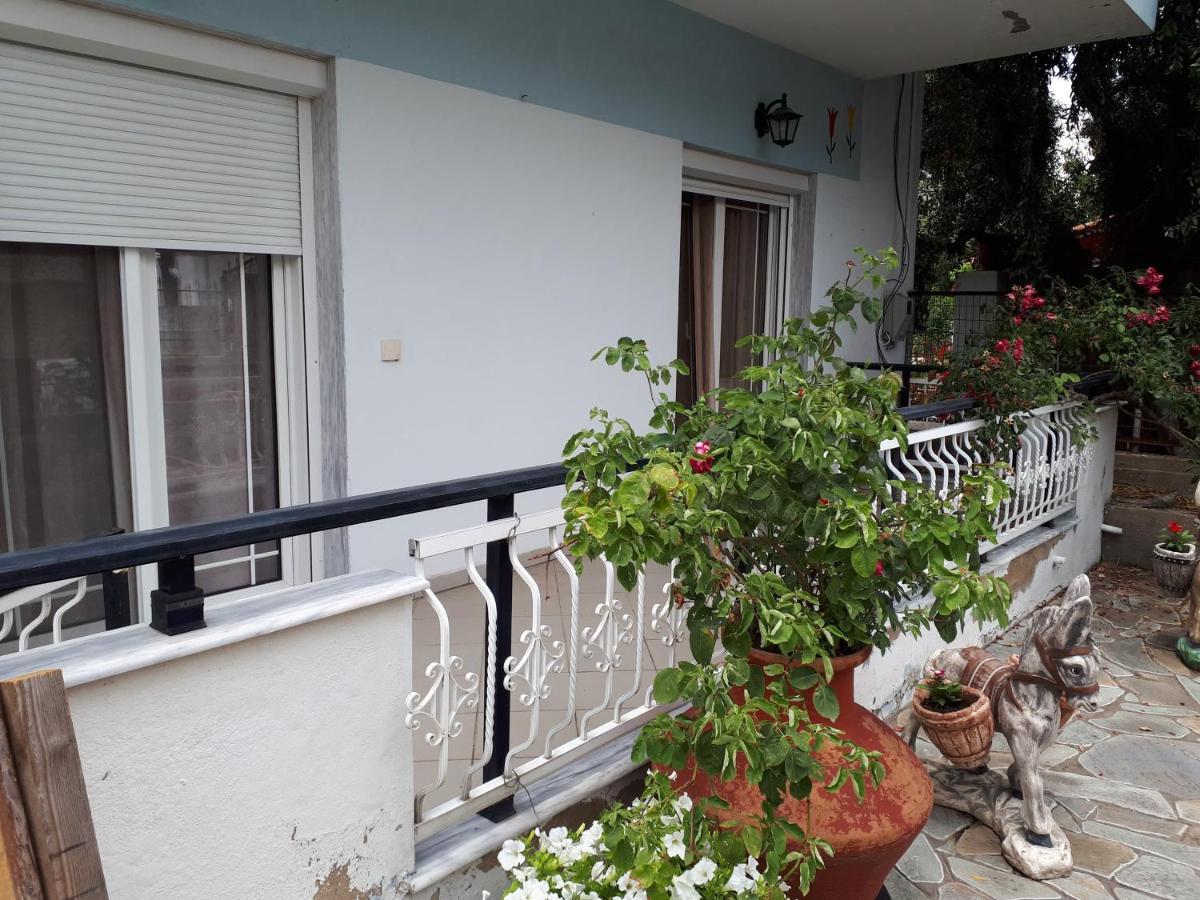 Popi 'S Home Skala Sotiros Luaran gambar